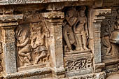 The great Chola temples of Tamil Nadu - The Airavatesvara temple of Darasuram. Detail of the balustrade of the  N-E corner of the prakara-wall. 